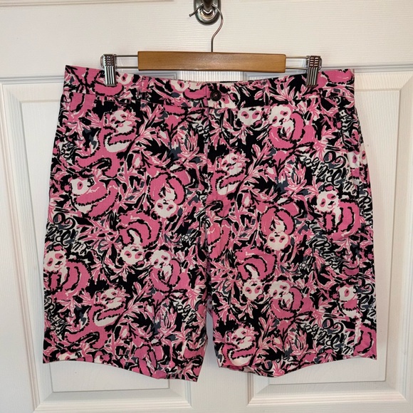 Men’s Lilly Pulitzer shorts size 34